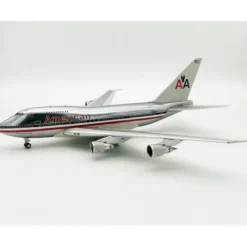 Airplane Model**InFlight IF74SPAA1021P 1:200 American Airlines Boeing 747SP - Miniature Marvels: Airplane Models & Painted Dice