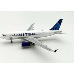 Airplane Model**Inflight IF319UA0220 1:200 United Airlines Airbus A319 - Miniature Marvels: Airplane Models & Painted Dice