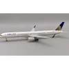 Airplane Model*InFlight200 IF753UA1123 United Airlines Boeing 757-33N N78866 - Miniature Marvels: Airplane Models & Painted Dice