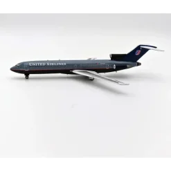 Airplane Model*Inflight IF722UA0123A 1:200 United Airlines Boeing 727-200 - Miniature Marvels: Airplane Models & Painted Dice