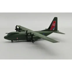 Airplane Model*InFlight200 IF130UK0420 UK - Air Force Lockheed Martin C-130J Hercules C5 (L-382) ZH887 - Miniature Marvels: Airplane Models & Painted Dice