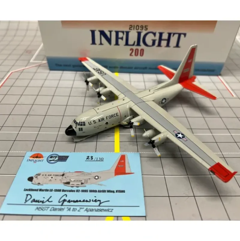 Airplane Model*InFlight200 IF130USAF095 1:200 USAF LC-130H Hercules (L-382) 92-1095 "A to Z" Exclusive Signature Edition of 130pcs - Miniature Marvels: Airplane Models & Painted Dice