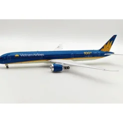 Airplane Model*Inflight IF78XVN1223 1:200 Vietnam Airlines Boeing 787-10 Dreamliner VN-A873 - Miniature Marvels: Airplane Models & Painted Dice