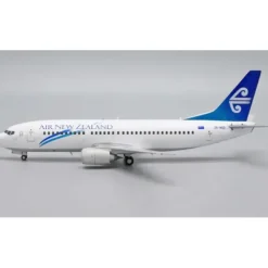 Airplane Model*JC Wings 1:200 Air New Zealand Boeing 737-300 XX20075 - Miniature Marvels: Airplane Models & Painted Dice