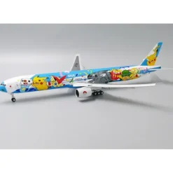 Airplane Model*JC Wings 1:200 ANA Boeing 777-300 Flaps EW2773001A (Flaps Down) - Miniature Marvels: Airplane Models & Painted Dice