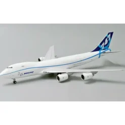 Airplane Model*JC Wings 1:400 Boeing 747-8F LH4169C - Miniature Marvels: Airplane Models & Painted Dice
