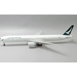 Airplane Model*Jc Wings 1:200 Cathay Pacific Boeing 777-300ER EW277W002 - Miniature Marvels: Airplane Models & Painted Dice