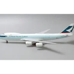 Airplane Model*Jc Wings 1:400 Cathay Pacific Cargo Boeing 747-8F EW4748010 - Miniature Marvels: Airplane Models & Painted Dice
