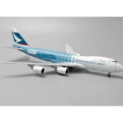 Airplane Model*JC Wings EW4748005 1:400 Cathay Pacific Cargo Boeing 747-8F - Miniature Marvels: Airplane Models & Painted Dice