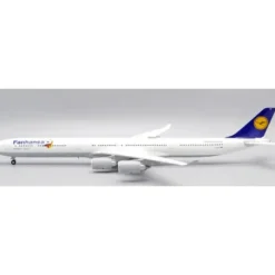 Airplane Model*JC Wings EW2346005 1:200 Lufthansa A340-600 D-AIHN "Fanhansa" - Miniature Marvels: Airplane Models & Painted Dice