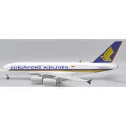 Airplane Model*JC Wings EW2388009 1:200 Singapore Airlines Airbus A380 - Miniature Marvels: Airplane Models & Painted Dice