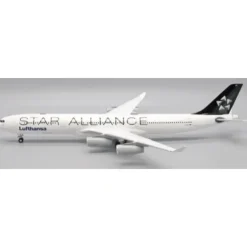 Airplane Model*JC Wings JC2DLH0150 1:200 Lufthansa A340-300 D-AIGN "Star Alliance" - Miniature Marvels: Airplane Models & Painted Dice