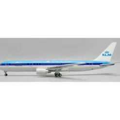 Airplane Model*JC Wings JC2KLM0138 1:200 KLM Boeing 767-300ER PH-BZF "The world is just a click away" - Miniature Marvels: Airplane Models & Painted Dice