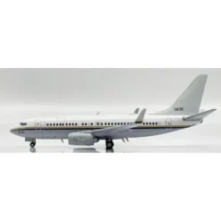 Airplane Model*JC Wings JC4USN0074 1:400 US Navy Boeing C-40A Clipper 165835 - Miniature Marvels: Airplane Models & Painted Dice