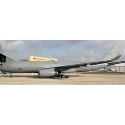 Airplane Model*JC Wings LH2461 1:200 Royal Canadian Air Force A330 MRTT (CC-330 Husky) 330003 - Miniature Marvels: Airplane Models & Painted Dice