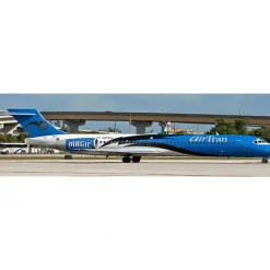 Airplane Model*Jc Wings SA2TRS038 1:200 AirTran Airways Boeing 717-200 "Orlando Magic" SA2038 - Miniature Marvels: Airplane Models & Painted Dice