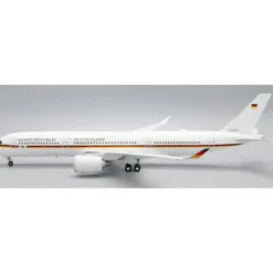 Airplane Model*JC Wings XX20023 1:200 German Air Force A350-900ACJ - Miniature Marvels: Airplane Models & Painted Dice