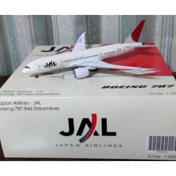 Airplane Model*JC Wings XX2886 1:200 JAL Boeing 787-800 JA822J - Miniature Marvels: Airplane Models & Painted Dice