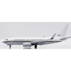 Airplane Model*JC Wings XX20278 1:200 US Navy Boeing C-40A Clipper 165835 - Miniature Marvels: Airplane Models & Painted Dice