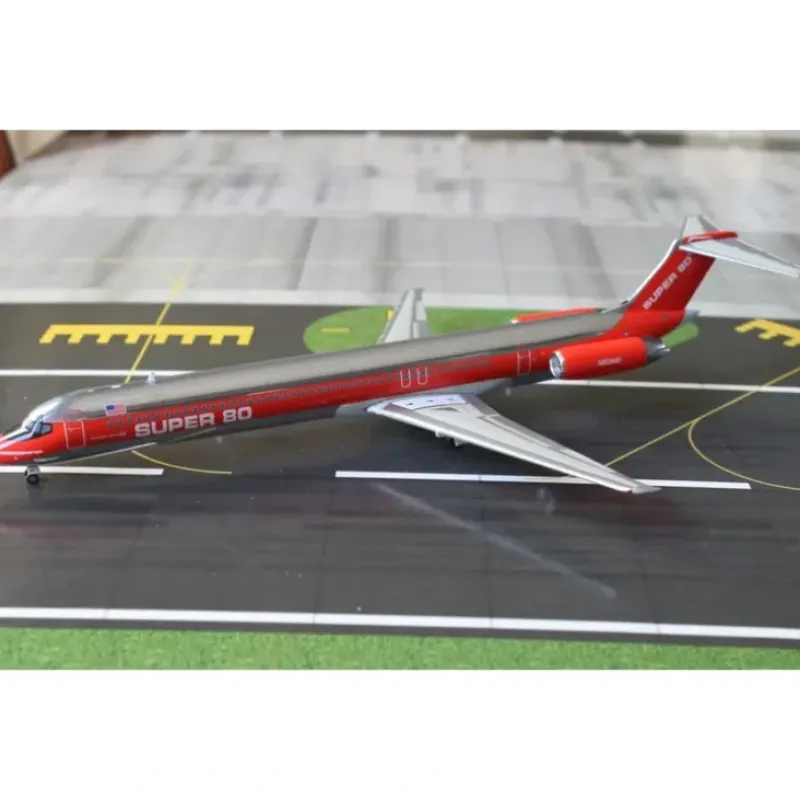 Airplane Model*Jet-X JXL071 1:200 Super 80 McDonnell Douglas MD-80 N501MD - Miniature Marvels: Airplane Models & Painted Dice