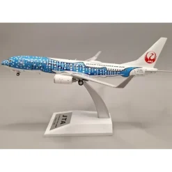 Airplane Model*JFox JF-737-8-040 737-800 Japan Transocean Air (Jinbei Jet Livery) JA05RK - Miniature Marvels: Airplane Models & Painted Dice