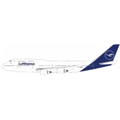 Airplane Model*JFox JF-747-4-067 1:200 Lufthansa Boeing 747-430 D-ABVY - Miniature Marvels: Airplane Models & Painted Dice