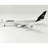 Airplane Model*JFox JF-747-4-063 1:200 Lufthansa Boeing 747-430 D-ABVZ - Miniature Marvels: Airplane Models & Painted Dice
