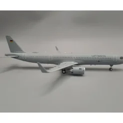 Shop All**JFox JF-A321-033 1:200 German Air Force Airbus A321-251NX - Miniature Marvels: Airplane Models & Painted Dice