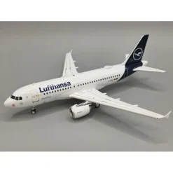 Airplane Model*JFox JF-A319-020 1:200 Lufthansa A319-112 D-AIBG - Miniature Marvels: Airplane Models & Painted Dice