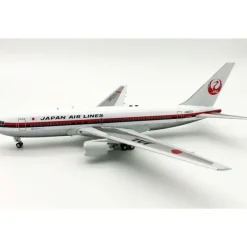 Airplane Model*JFox JF-767-2-001P 1:200 JAL Boeing 767-200 - Miniature Marvels: Airplane Models & Painted Dice