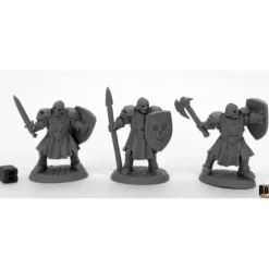 Miniature<Maggotcrown Men at Arms (3): Bones Black RPR 44034 - Miniature Marvels: Airplane Models & Painted Dice
