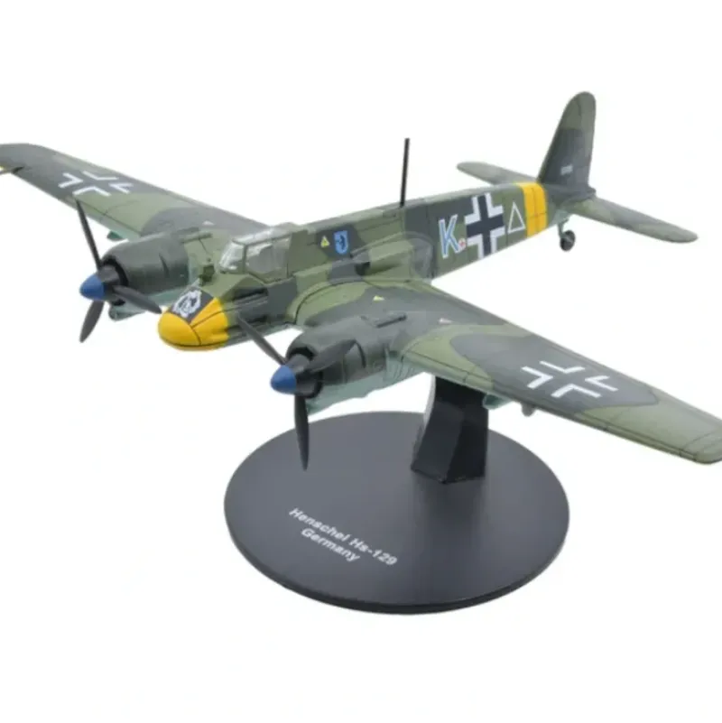 Airplane Model*Motor City Classics 27285-42 1:72 Henschel HS 129 Germany 1942 - Miniature Marvels: Airplane Models & Painted Dice