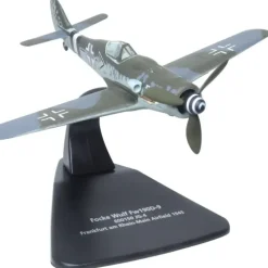 Airplane Model*Oxford AC113 1:72 Focke-Wulf 190D JG-4 Frankfurt am Rhein 1945 - Miniature Marvels: Airplane Models & Painted Dice
