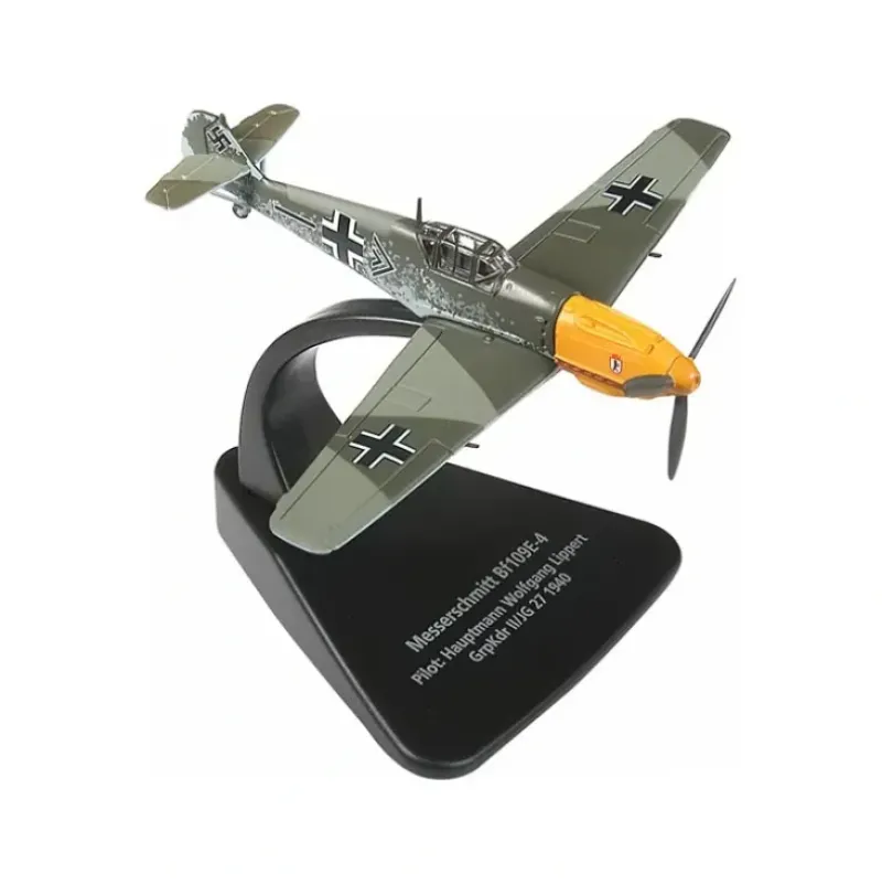 Airplane Model*Oxford AC002 1:72 Messerschmitt Bf 109E-4 - Hauptmann Wolfgang Lippert, Gruppenkommandeur II./JG 27, Luftwaffe, 1940 - Miniature Marvels: Airplane Models & Painted Dice