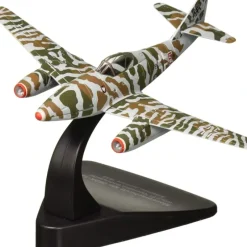 Airplane Model*Oxford AC061 Messerschmitt Me 262A Luftwaffe KG 51, 9K+EN - Miniature Marvels: Airplane Models & Painted Dice