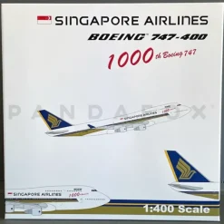 Airplane Model*Phoenix 1:400 PH4SIA817 Singapore Airlines Boeing 747-400 9V-SMU 1000th 747 - Miniature Marvels: Airplane Models & Painted Dice