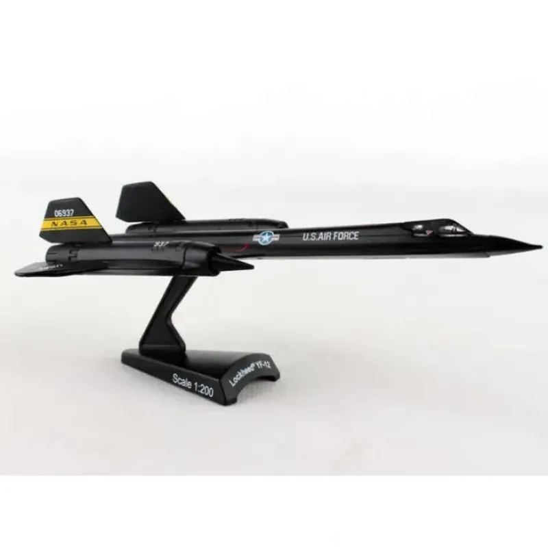 Airplane Model*POSTAGE STAMP PS5389-1 NASA YF-12 1/200 - Miniature Marvels: Airplane Models & Painted Dice