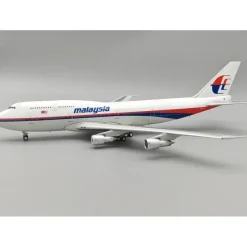 Airplane Model*Pre-Order InFlight IF743MH1024 1:200 Malaysia Airlines Boeing 747-3H6M 9M-MHK - Miniature Marvels: Airplane Models & Painted Dice