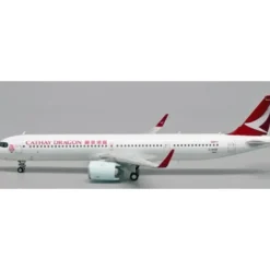 Airplane Model*Pre-Order JC Wings EW421N006 1:400 Cathay Dragon Airbus A321NEO "Before delivery version" Reg: D-AVZF - Miniature Marvels: Airplane Models & Painted Dice