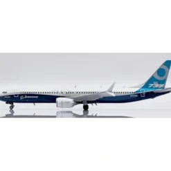 Airplane Model<Pre-Order JC Wings LH4291 1:400 Boeing House Color 737 MAX 9 N7379E - Miniature Marvels: Airplane Models & Painted Dice