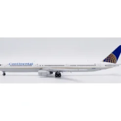 Airplane Model<Pre-Order JC Wings LH4370 1:400 Continental Airlines Boeing 767-400ER Reg: N66051 - Miniature Marvels: Airplane Models & Painted Dice