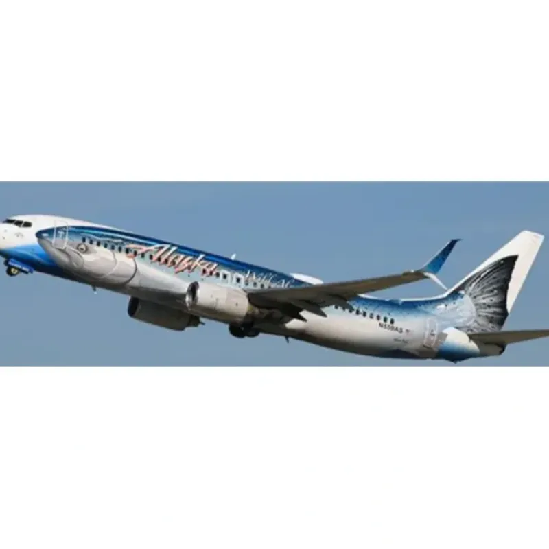 Airplane Model<Pre-Order JC Wings SA4ASA026 1:400 Alaska Airlines Boeing 737-800 "Salmon Thirty Salmon" - Miniature Marvels: Airplane Models & Painted Dice