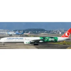 Airplane Model*Pre-Order JC Wings XX40461 1:400 Turkish Airlines Boeing 777-300ER "Bio Fuel" Reg: TC-LJH - Miniature Marvels: Airplane Models & Painted Dice