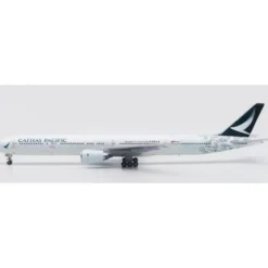 Airplane Model<Pre-Order JC Wings XX4129A 1:400 Cathay Pacific Boeing 777-300 "The Spirit of Hong Kong" Reg: B-HNK Flaps Down - Miniature Marvels: Airplane Models & Painted Dice