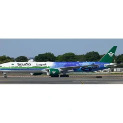 Airplane Model<Pre-Order JC Wings XX40318A 1:400 Saudi Arabian Airlines Boeing 777-300ER "Formula E 2024" Reg: HZ-AK43 Flaps Down - Miniature Marvels: Airplane Models & Painted Dice