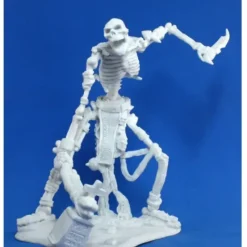 Reaper Miniatures<Reaper Colossal Skeleton 77116 - Miniature Marvels: Airplane Models & Painted Dice