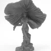 Reaper Miniatures<Reaper Fungal Queen 44050 - Miniature Marvels: Airplane Models & Painted Dice
