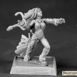 Miniature<Seoni, Iconic Female Sorceress: Pathfinder RPR 60009 - Miniature Marvels: Airplane Models & Painted Dice