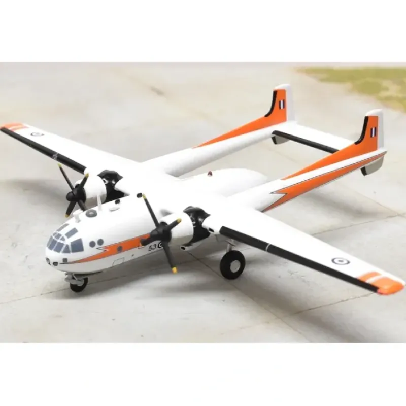 Airplane Model<Sky Classics 1:200 Nord 2501 Noratlas "Greek Air Force" - Miniature Marvels: Airplane Models & Painted Dice