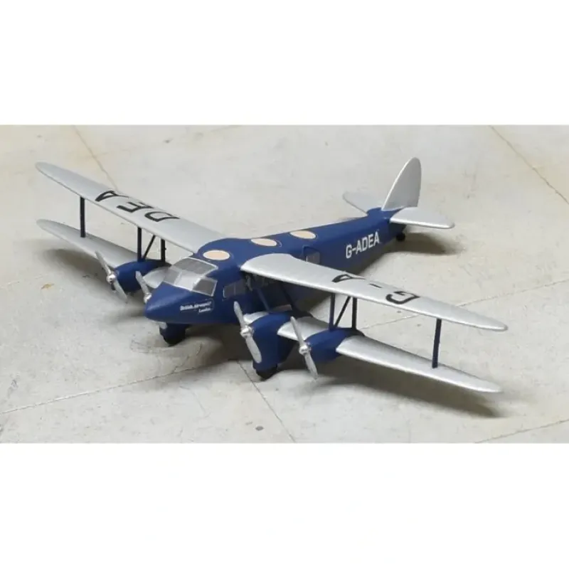 Airplane Model<Sky Classics SC2DH8602 1:200 De Havilland DH.86 G-ADEA British Airways London 1937 - Miniature Marvels: Airplane Models & Painted Dice